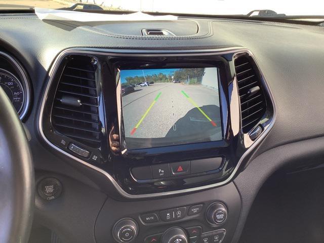 used 2019 Jeep Cherokee car, priced at $16,197