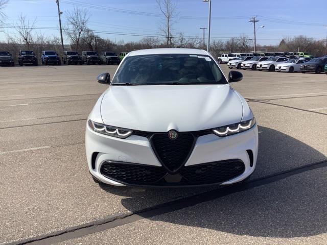 new 2025 Alfa Romeo Tonale car, priced at $44,981