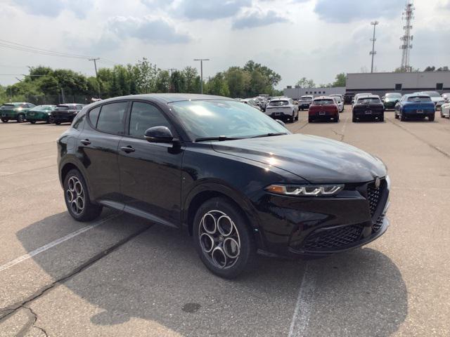new 2025 Alfa Romeo Tonale car, priced at $46,781