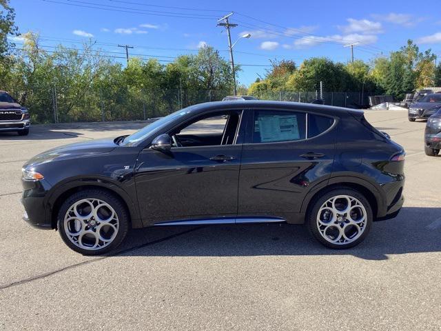 new 2024 Alfa Romeo Tonale car, priced at $51,494