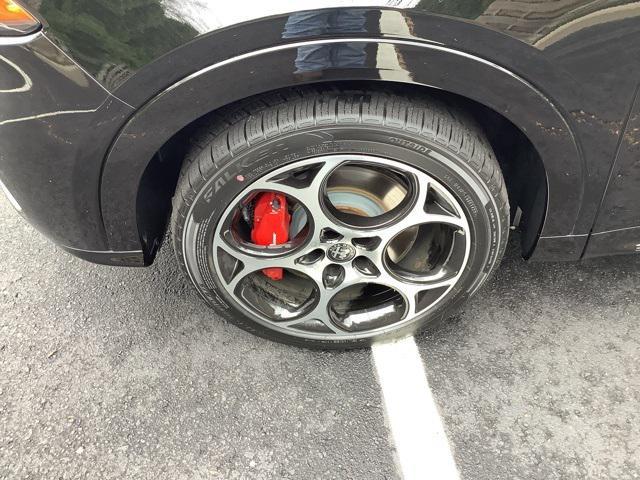 new 2025 Alfa Romeo Tonale car, priced at $53,362