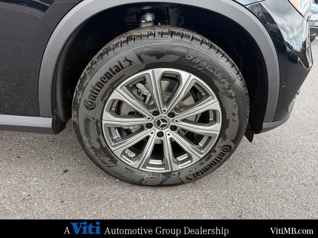 new 2026 Mercedes-Benz GLC 300 car, priced at $57,585