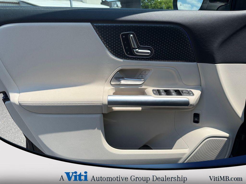 used 2025 Mercedes-Benz GLA 250 car, priced at $38,986