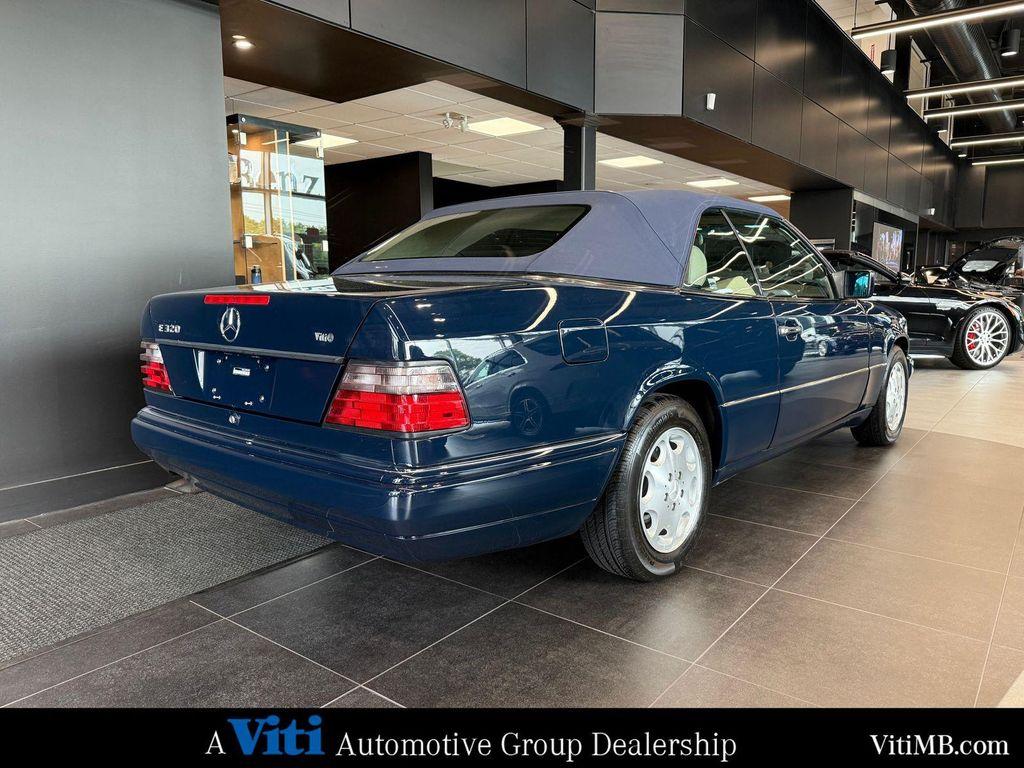 used 1995 Mercedes-Benz E-Class car, priced at $29,988