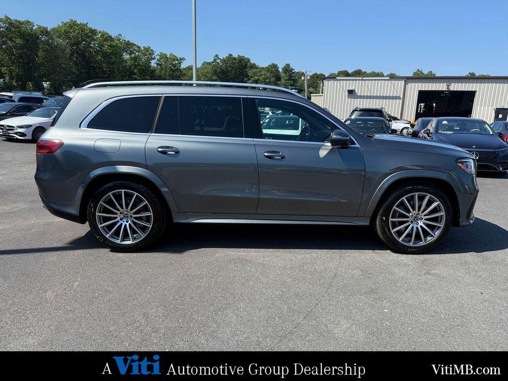new 2025 Mercedes-Benz GLS 450 car, priced at $107,785