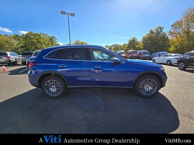 new 2025 Mercedes-Benz GLC 300 car, priced at $57,125