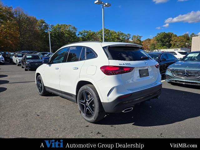 new 2025 Mercedes-Benz GLA 250 car, priced at $51,900