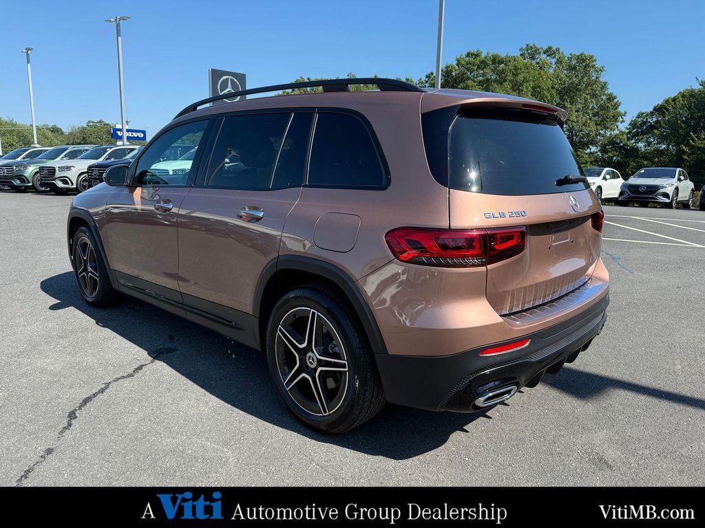 used 2022 Mercedes-Benz GLB 250 car, priced at $32,988
