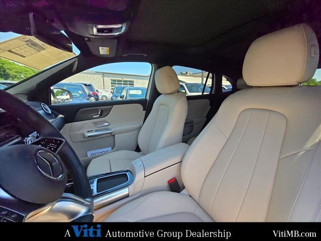 new 2025 Mercedes-Benz GLA 250 car