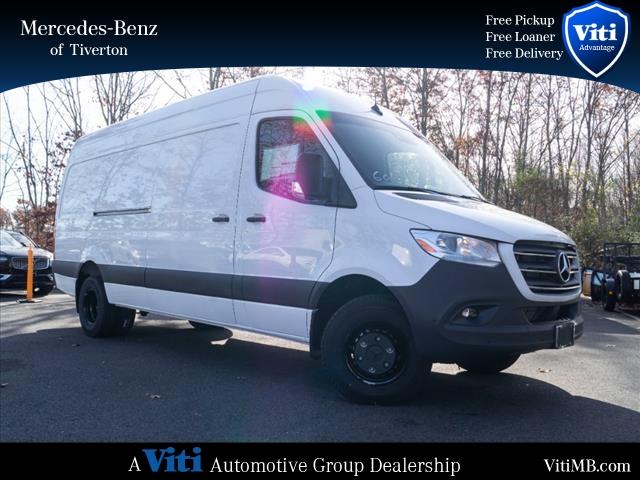 new 2024 Mercedes-Benz Sprinter 4500 car, priced at $76,975