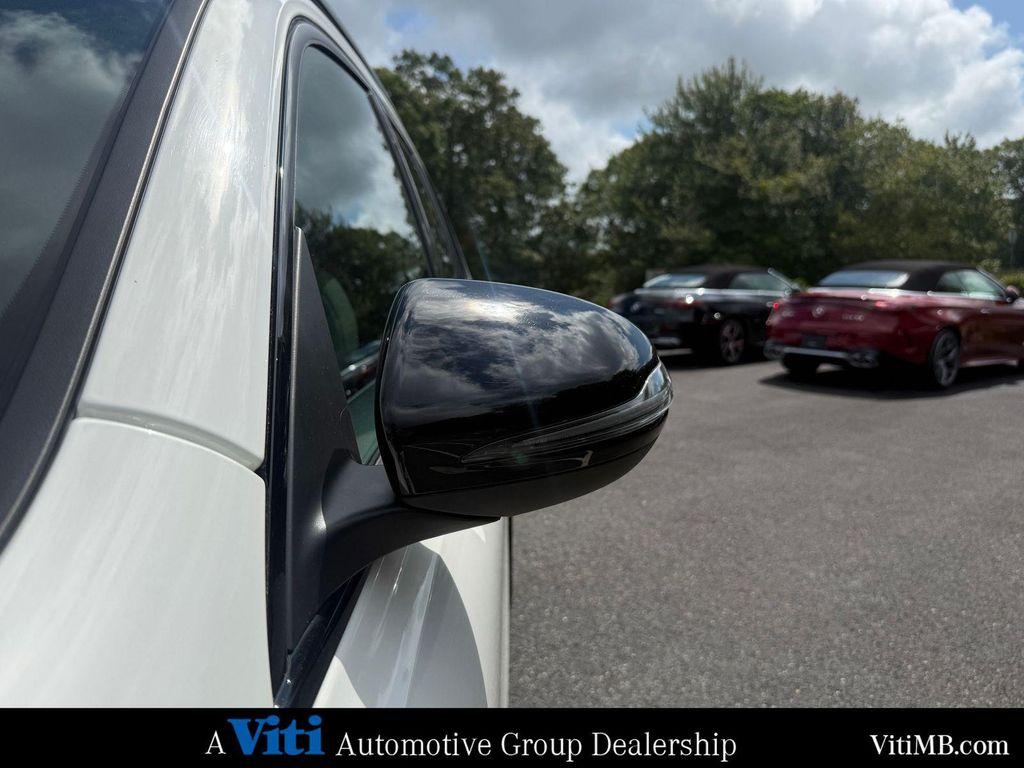 used 2022 Mercedes-Benz GLB 250 car, priced at $34,341