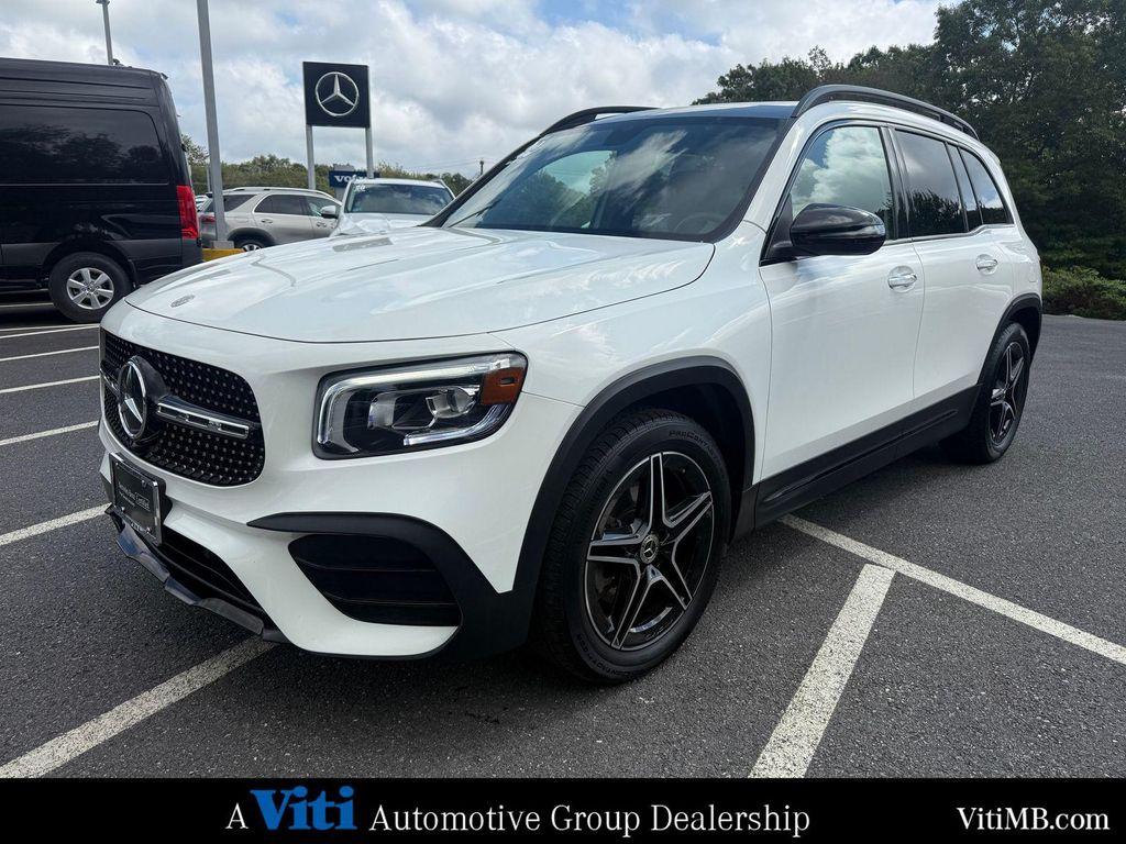 used 2022 Mercedes-Benz GLB 250 car, priced at $34,341