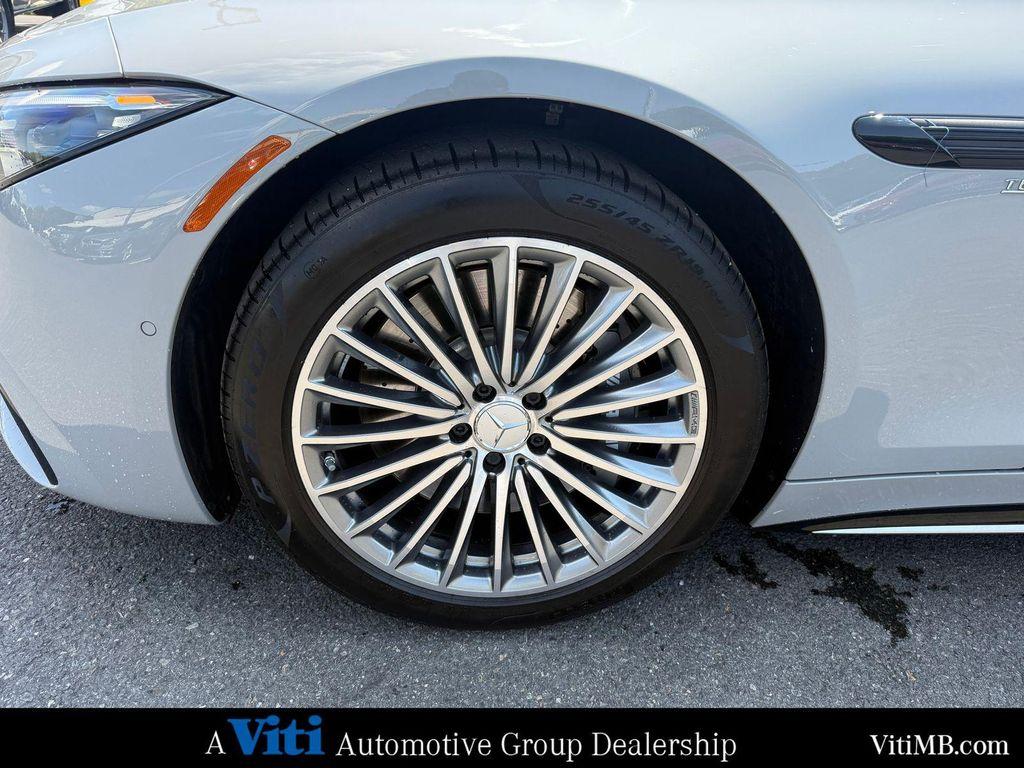 used 2023 Mercedes-Benz AMG SL 43 car, priced at $79,988