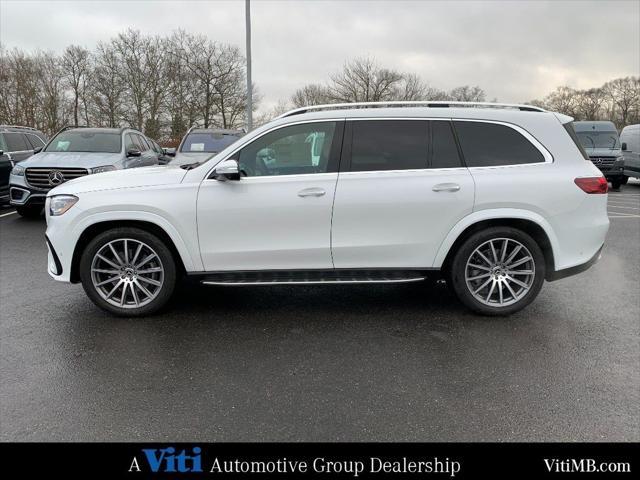 new 2025 Mercedes-Benz GLS 580 car, priced at $119,065