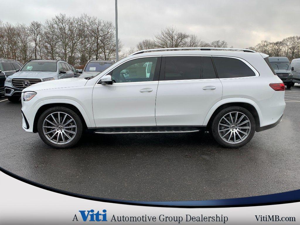 used 2025 Mercedes-Benz GLS 580 car, priced at $107,988