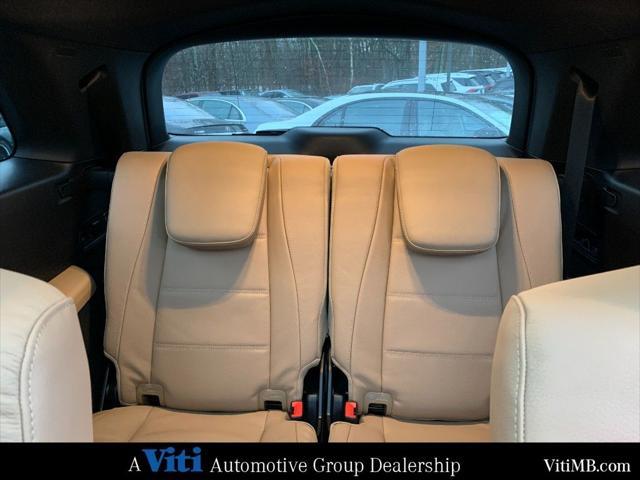 new 2025 Mercedes-Benz GLS 580 car, priced at $119,065