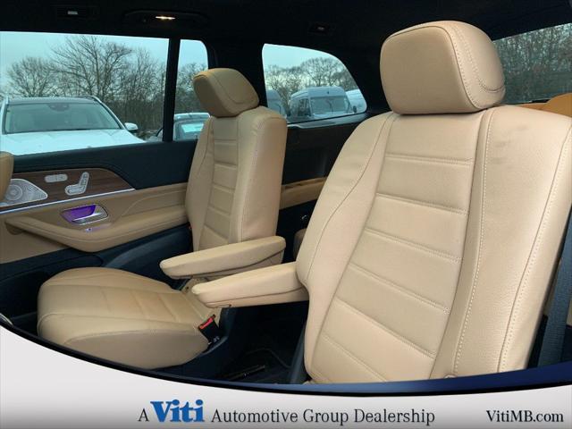 used 2025 Mercedes-Benz GLS 580 car, priced at $109,900
