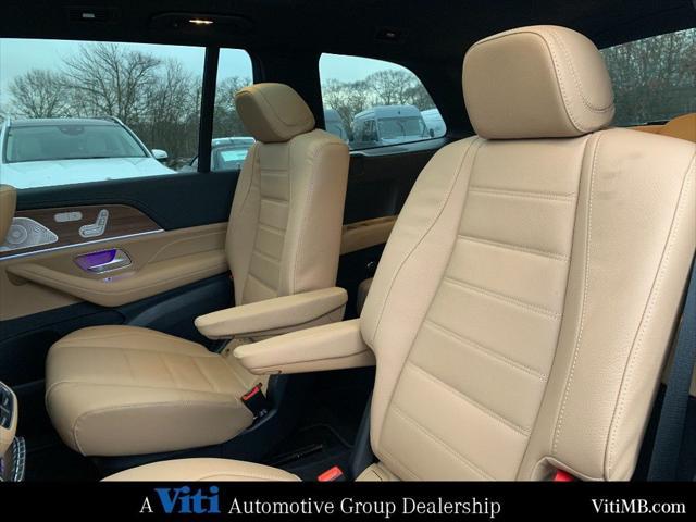 new 2025 Mercedes-Benz GLS 580 car, priced at $119,065