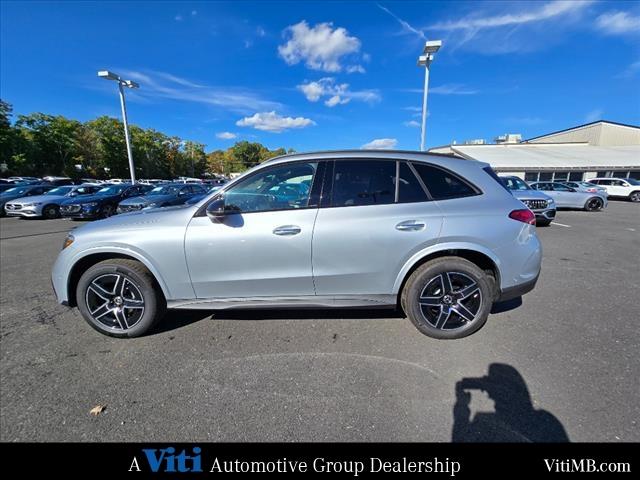 new 2025 Mercedes-Benz GLC 300 car, priced at $61,350