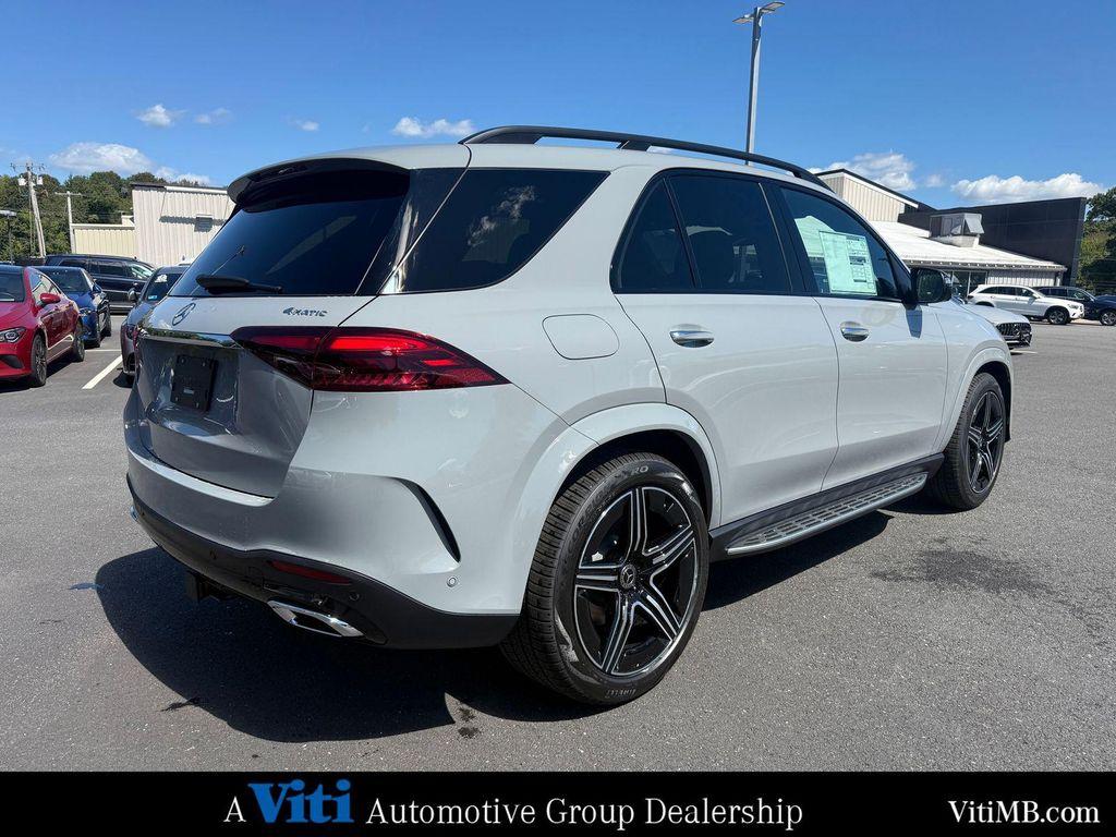 new 2026 Mercedes-Benz GLE 450 car, priced at $82,060