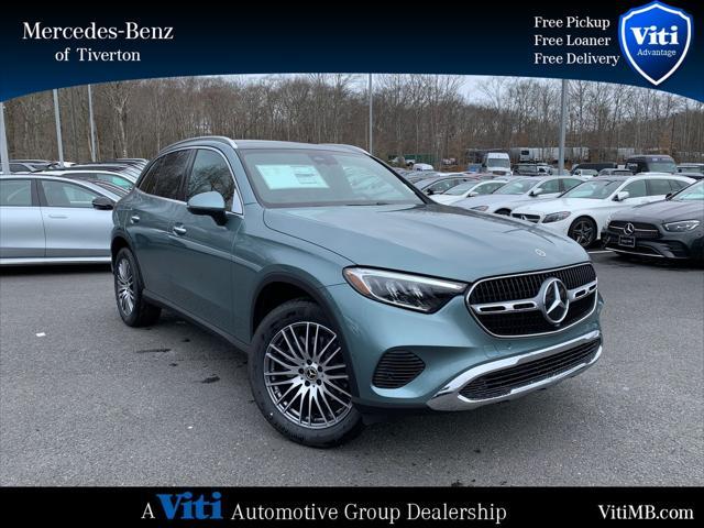 new 2025 Mercedes-Benz GLC 300 car, priced at $55,950