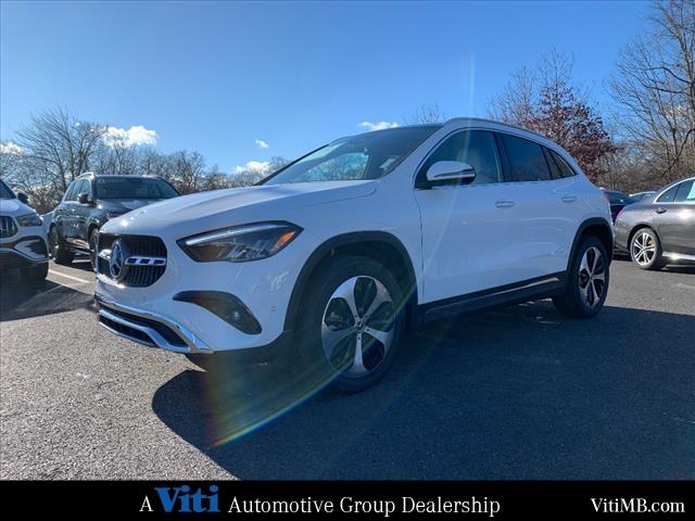 new 2025 Mercedes-Benz GLA 250 car, priced at $49,800