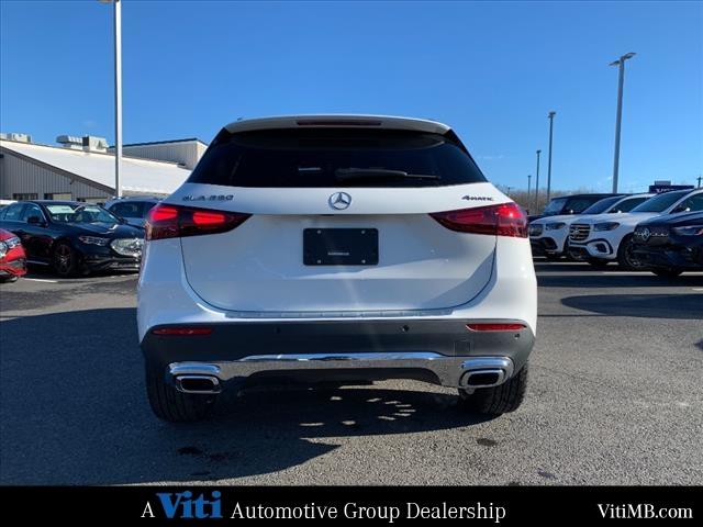 new 2025 Mercedes-Benz GLA 250 car, priced at $49,800