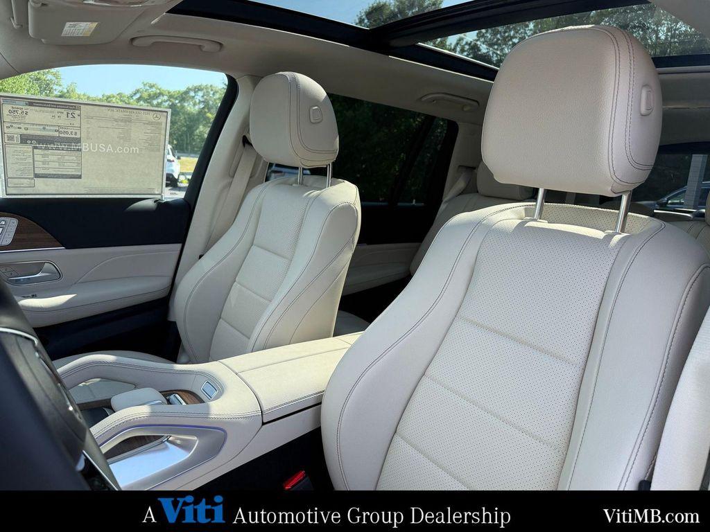 new 2025 Mercedes-Benz GLS 450 car, priced at $91,580