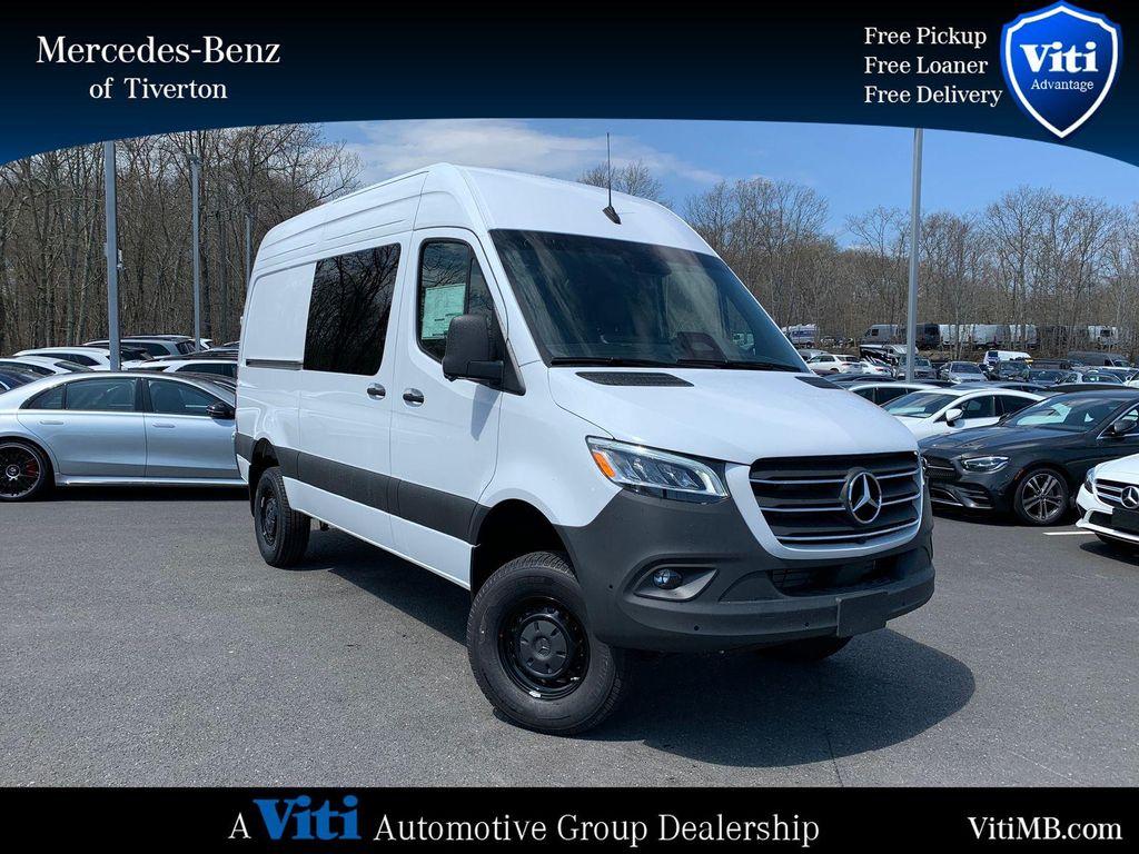 new 2025 Mercedes-Benz Sprinter 2500 car, priced at $72,428