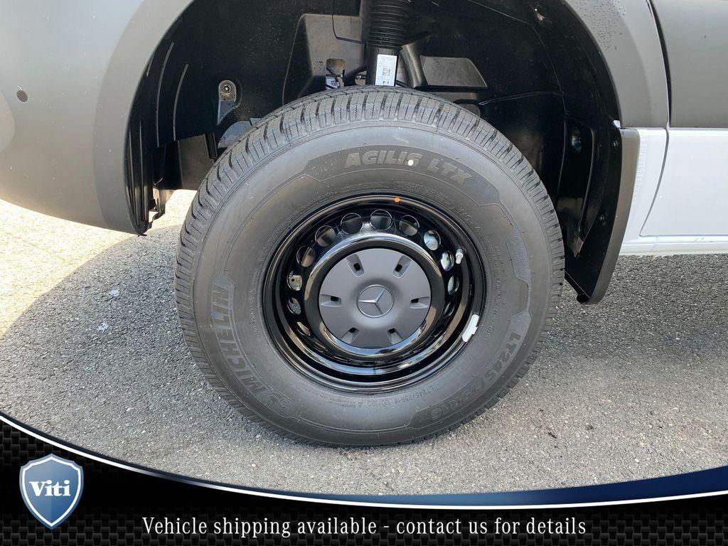 new 2025 Mercedes-Benz Sprinter 2500 car, priced at $74,428