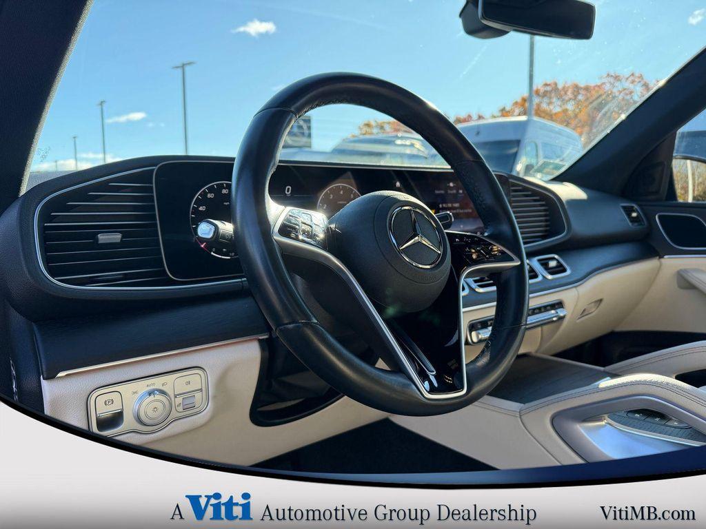 used 2024 Mercedes-Benz GLE 350 car, priced at $63,988