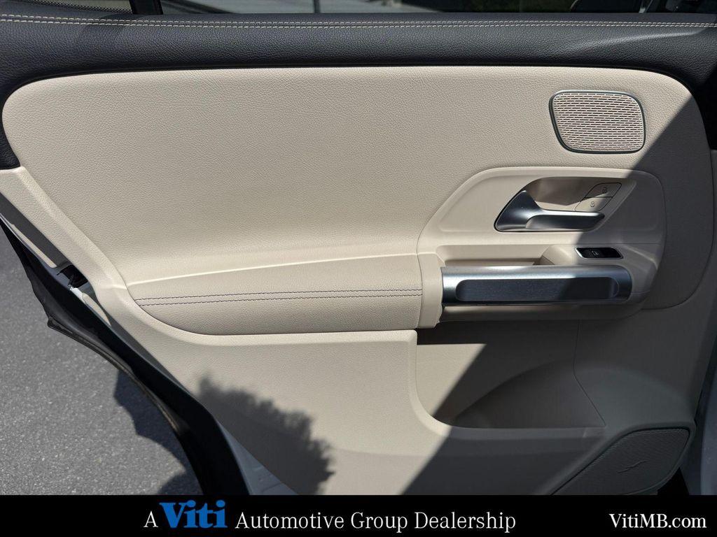 used 2020 Mercedes-Benz GLB 250 car, priced at $23,988