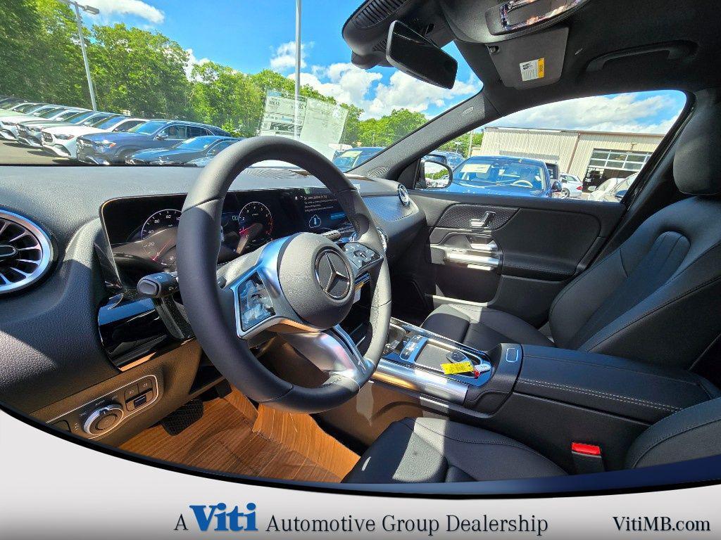 used 2025 Mercedes-Benz GLA 250 car, priced at $39,988