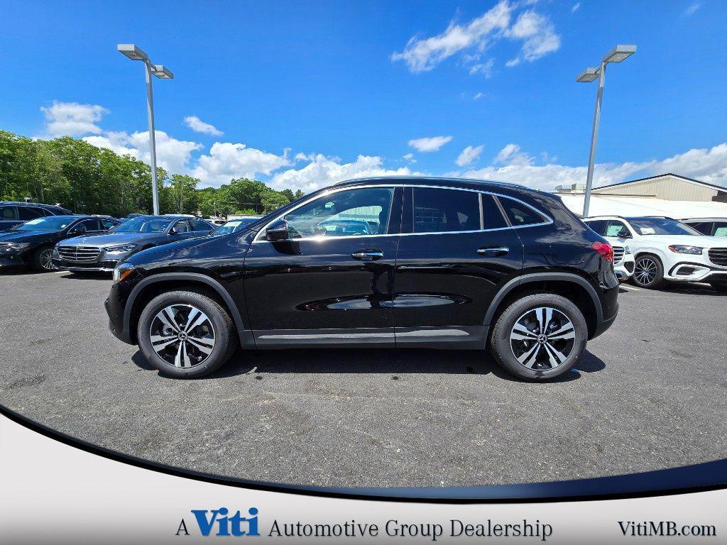used 2025 Mercedes-Benz GLA 250 car, priced at $39,988