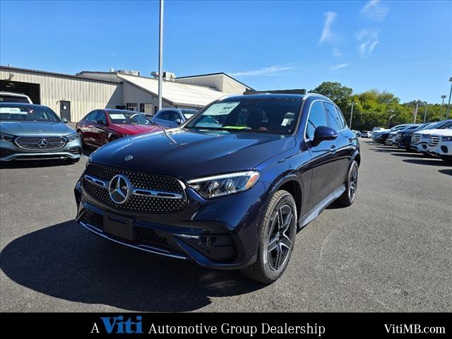 new 2024 Mercedes-Benz GLC 300 car, priced at $60,095