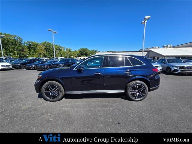 new 2024 Mercedes-Benz GLC 300 car, priced at $60,095