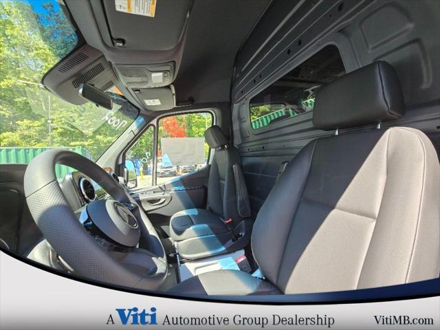 new 2025 Mercedes-Benz Sprinter 2500 car, priced at $64,630