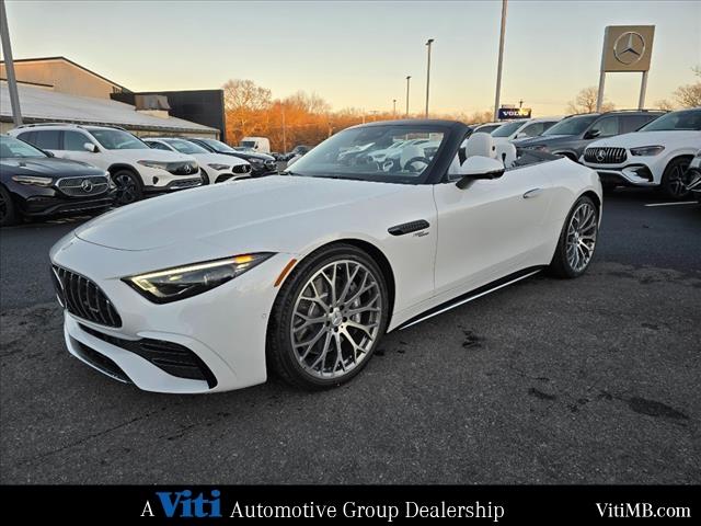 new 2025 Mercedes-Benz AMG SL 43 car, priced at $125,915