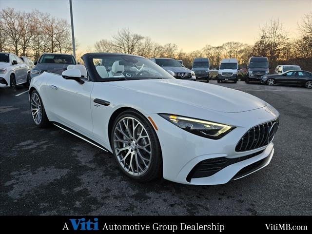 new 2025 Mercedes-Benz AMG SL 43 car, priced at $125,915