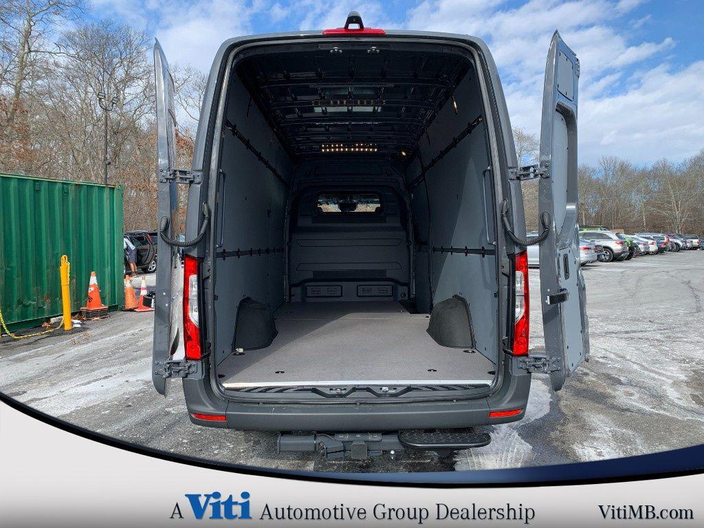 used 2024 Mercedes-Benz Sprinter 2500 car
