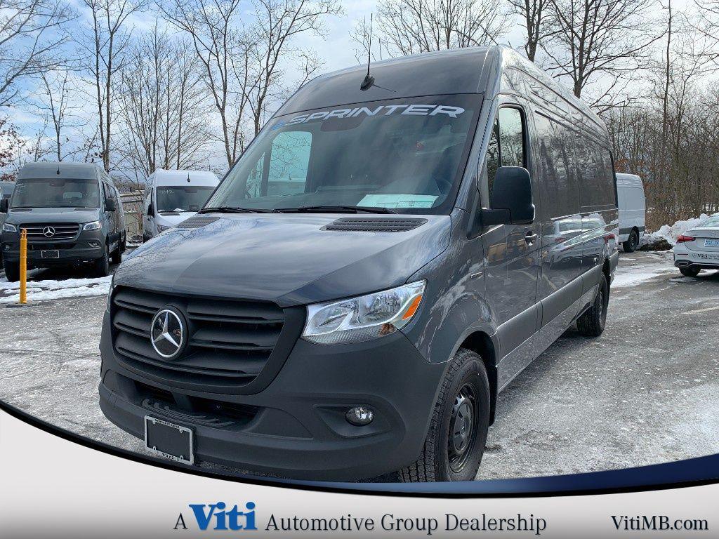 used 2024 Mercedes-Benz Sprinter 2500 car