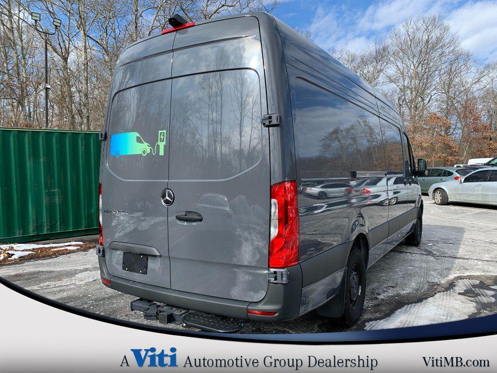 used 2024 Mercedes-Benz Sprinter 2500 car