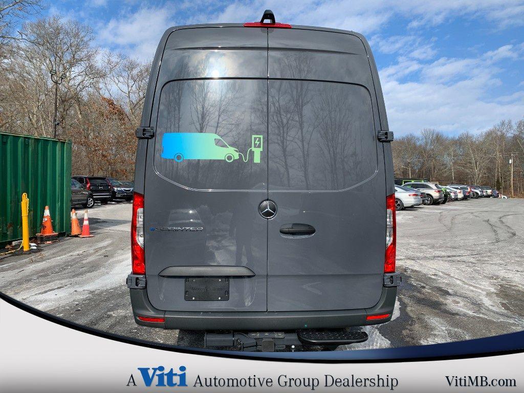 used 2024 Mercedes-Benz Sprinter 2500 car