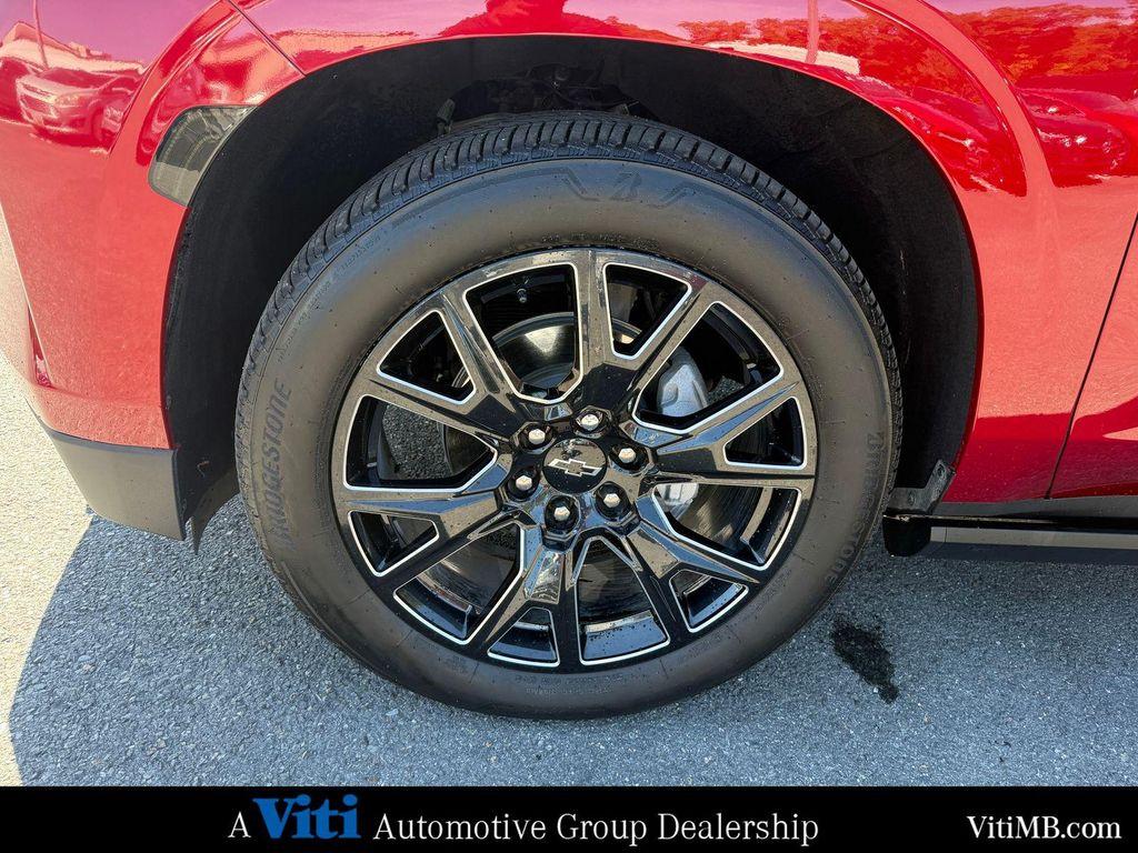 used 2024 Chevrolet Suburban car, priced at $79,988