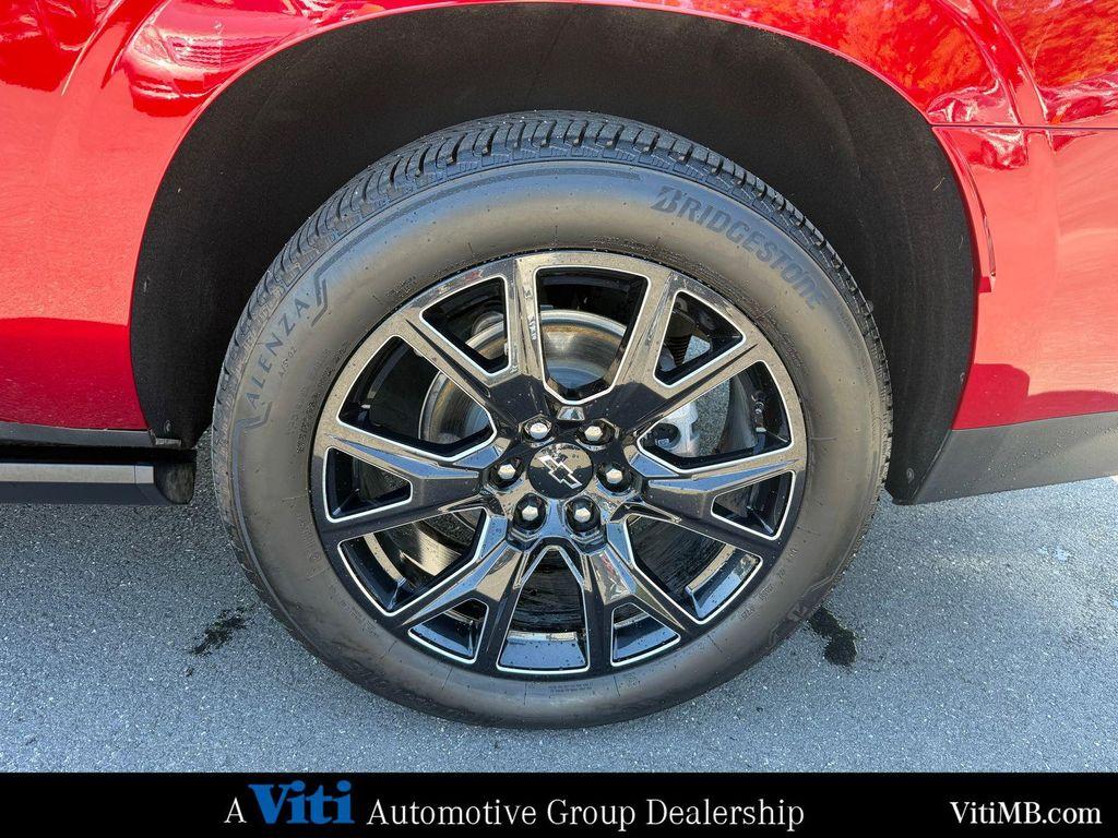 used 2024 Chevrolet Suburban car, priced at $79,988