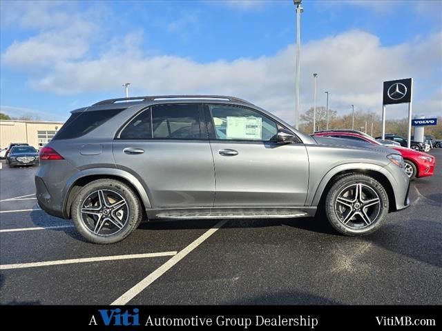 new 2025 Mercedes-Benz GLE-Class car, priced at $101,135