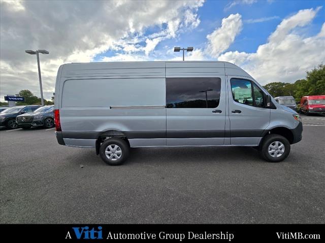 new 2025 Mercedes-Benz Sprinter 2500 car, priced at $84,029