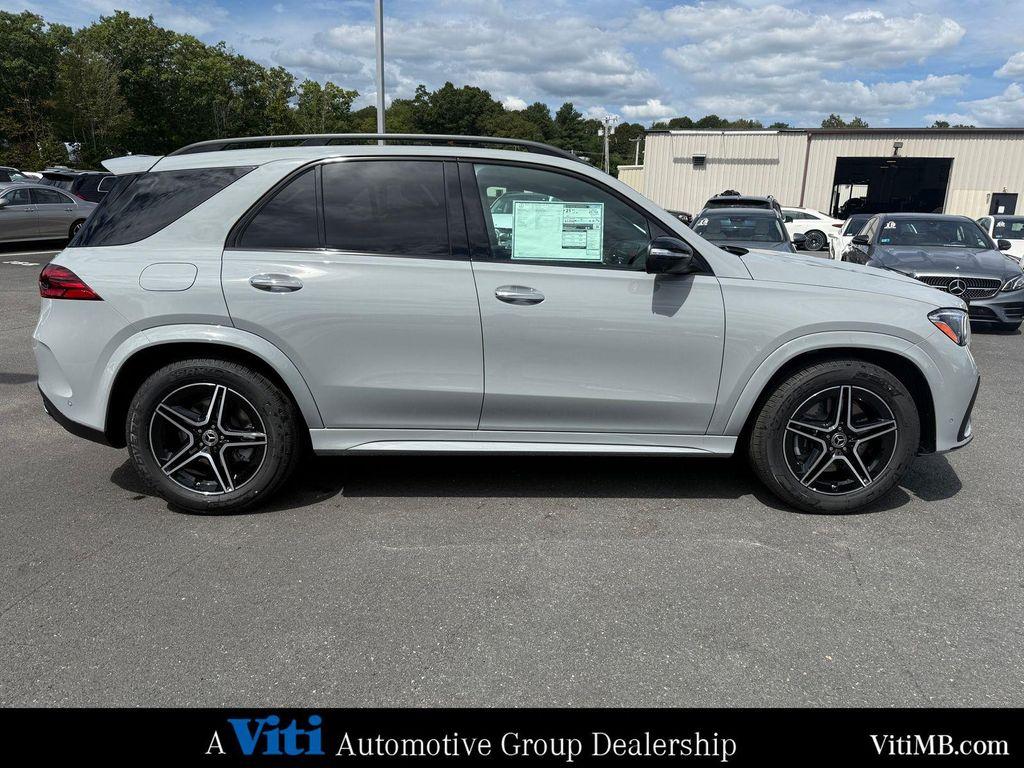 new 2025 Mercedes-Benz GLE 450 car, priced at $84,530