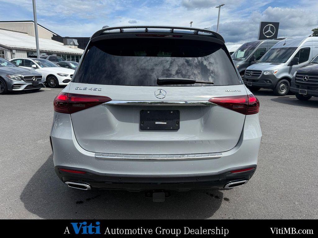 new 2025 Mercedes-Benz GLE 450 car, priced at $84,530