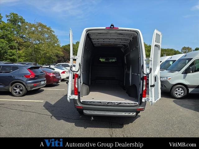 new 2025 Mercedes-Benz Sprinter 2500 car, priced at $62,386